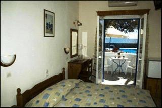 Ilios Guest house 2*